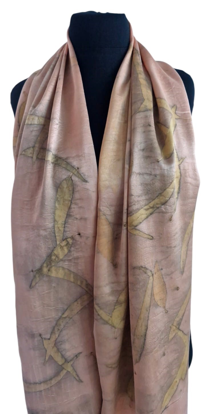 Natural%20Dyed%20Ecological%20Printed%20100%%20Silk%20Satin%20Fabric%20(170x43%20cm)