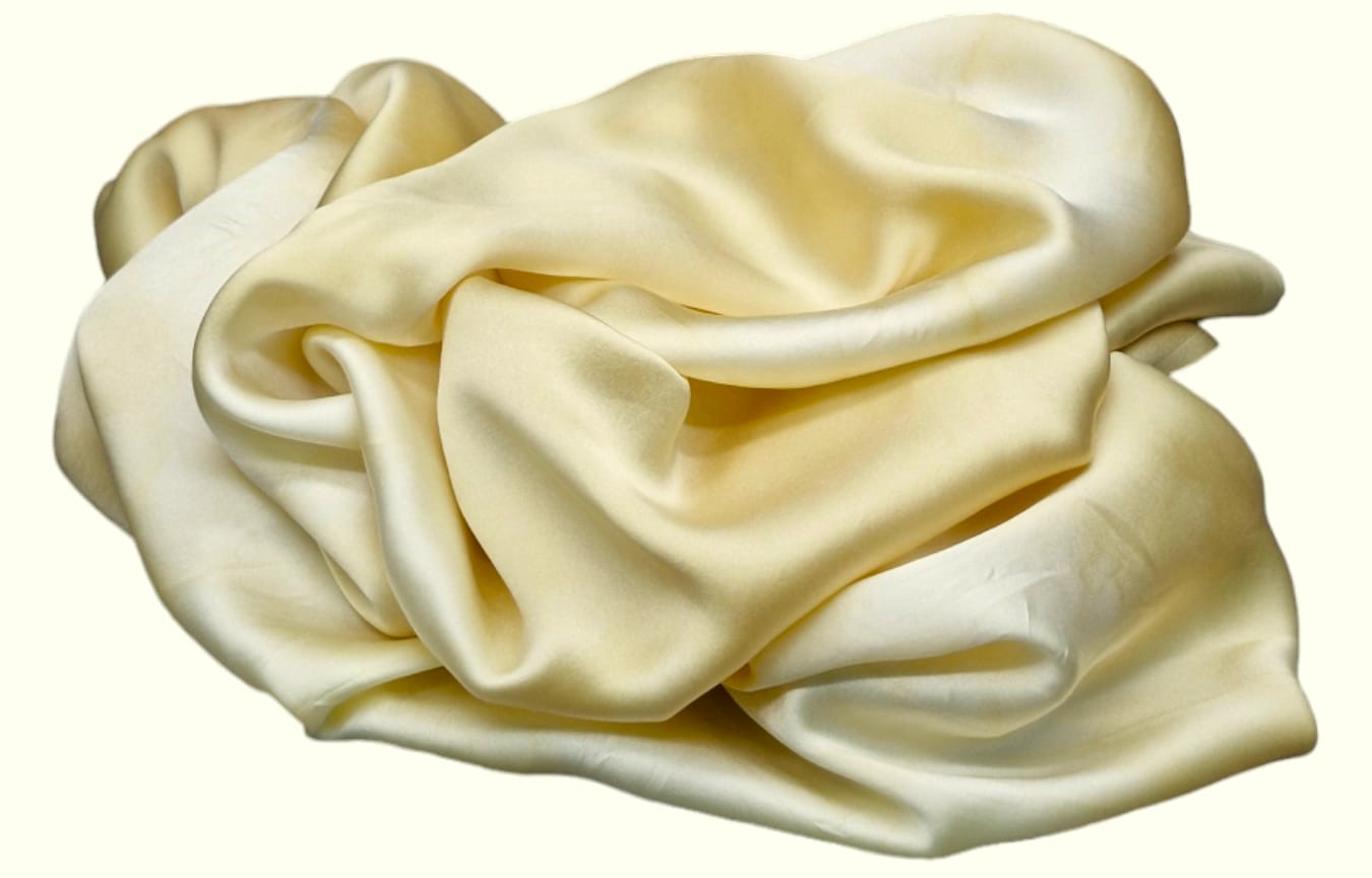 Natural%20Dyed%20100%%20Silk%20Satin%20Fabric%20(100x95%20cm)